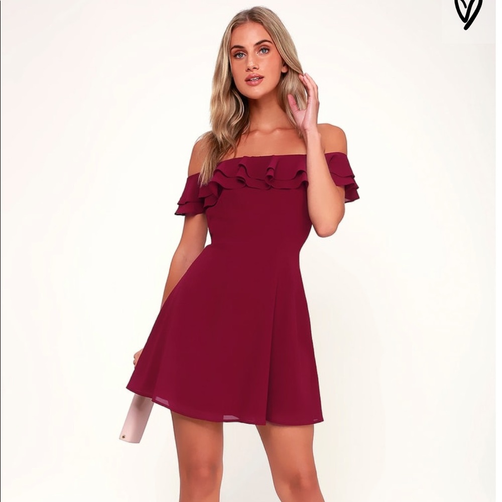LULU’S skater dress size Small burgundy red